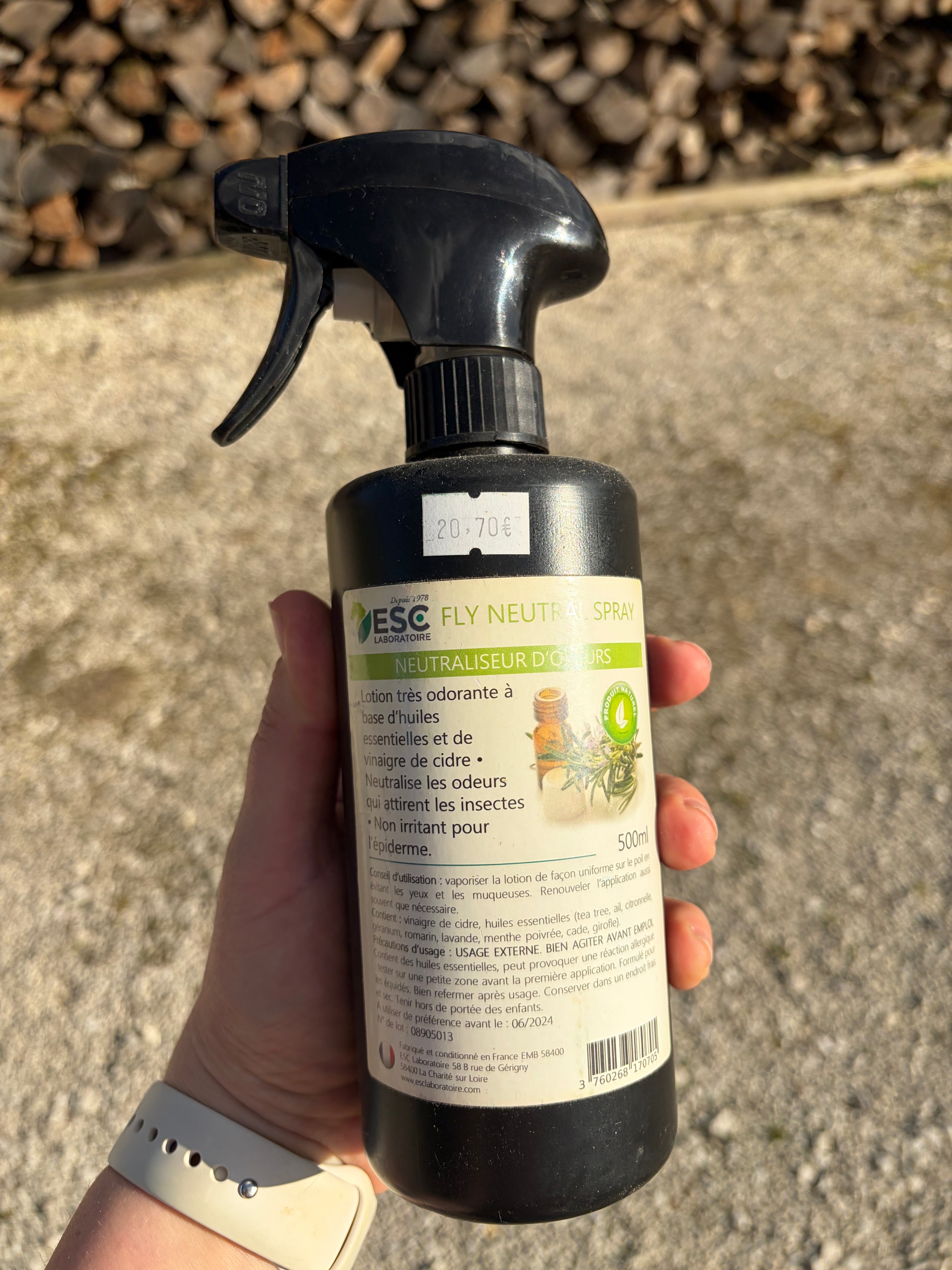 FLY NEUTRAL SPRAY – Lotion insectes cheval – À base d’huiles essentielles - ESC Lab